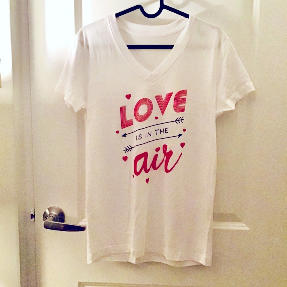 ❤️ “Love is in the Air” Tee - New! Add-On $15 with $35+